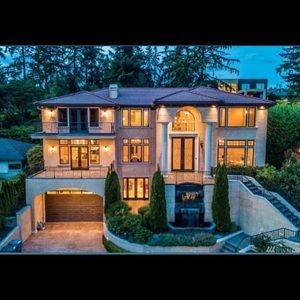 Meet your Posher, Luis